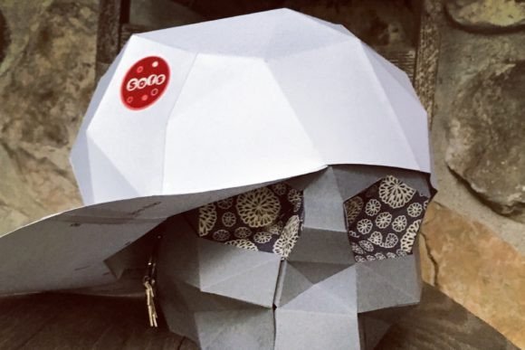 Snapback Cap Paper Sculpture: A Creative and Practical Decoration